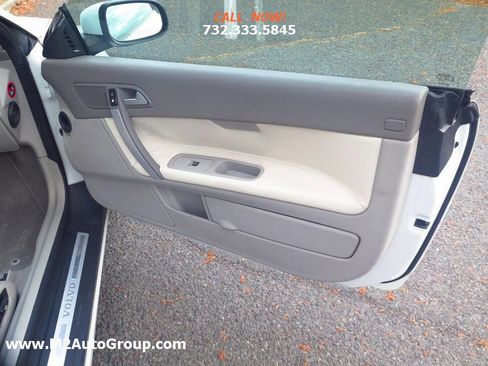 Used 2012 Volvo C70 T5 image 15