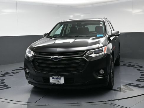 Used 2021 Chevrolet Traverse Premier w/ Redline Edition AWD/4WD image 11