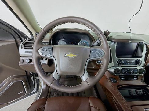 Used 2017 Chevrolet Tahoe Premier AWD/4WD image 13