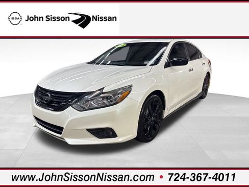Used 2018 Nissan Altima 2.5 SR w/ SR Midnight Edition image 1