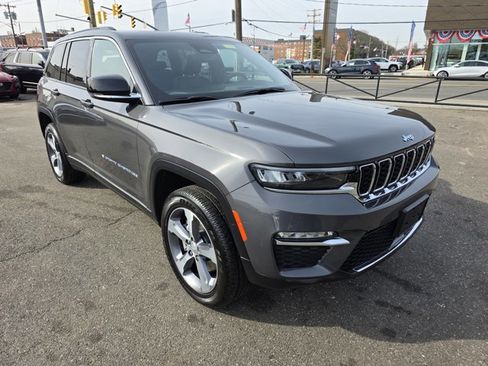 Used 2024 Jeep Grand Cherokee Limited 4xe image 1