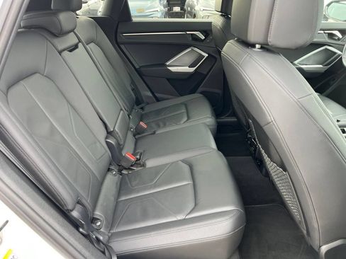 Used 2025 Audi Q3 2.0T Premium AWD/4WD image 39