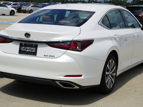 Certified 2021 Lexus ES 350 w/ Premium Package FWD image 6