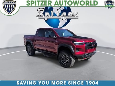 Used 2025 Chevrolet Colorado ZR2 w/ Technology Package image 2