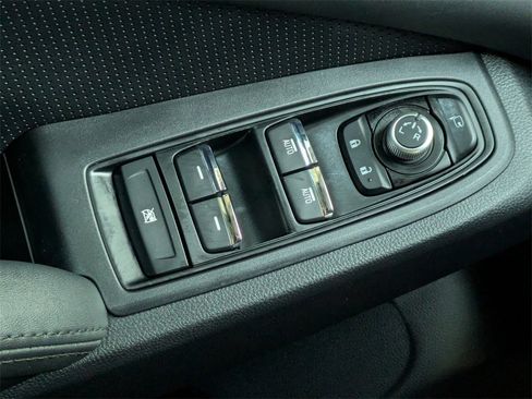 Certified 2025 Subaru Ascent Bronze Edition w/ Onyx Package image 28