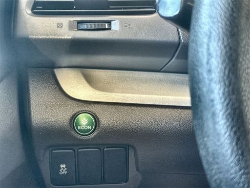 Used 2013 Honda CR-V EX image 17