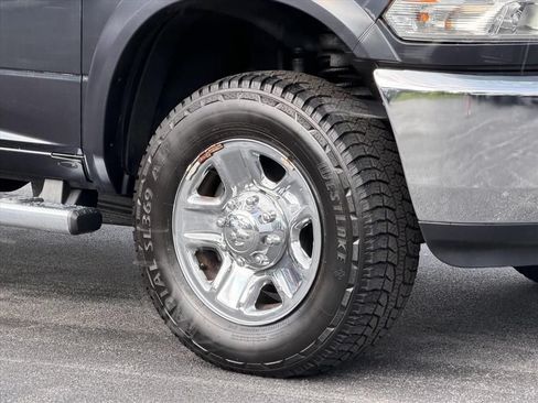 Used 2015 RAM 3500 Tradesman w/ Chrome Appearance Group AWD/4WD image 19