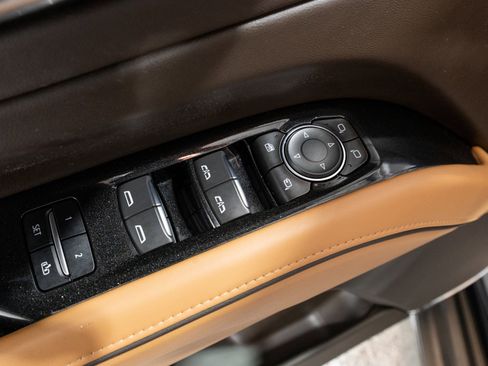 Used 2023 Cadillac Escalade Sport image 15