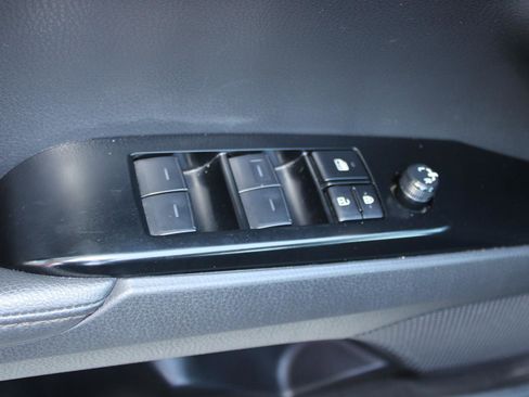 Used 2025 Toyota Camry XLE FWD image 43