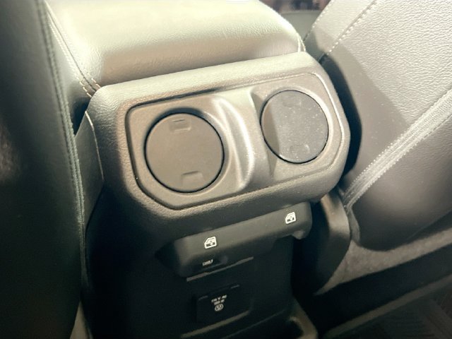 Used 2021 Jeep Wrangler Unlimited Sahara AWD/4WD image 31