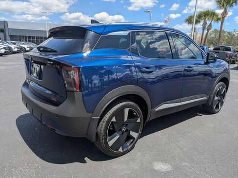 New 2026 Nissan Kicks SR FWD image 4