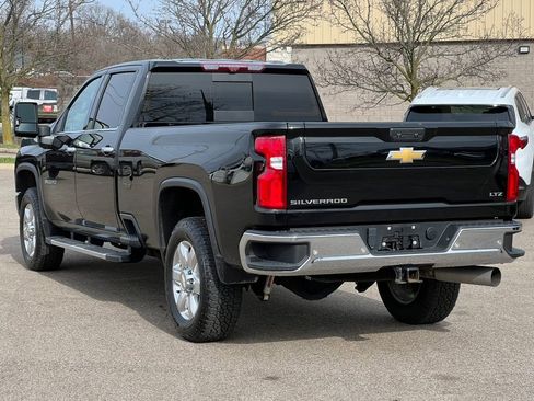 Certified 2022 Chevrolet Silverado 3500 LTZ w/ LTZ Premium Package image 21