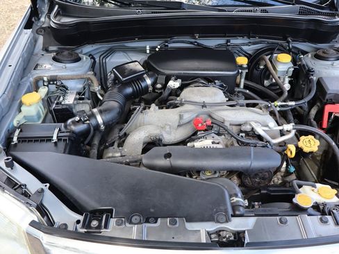 Used 2010 Subaru Forester 2.5X Premium image 38