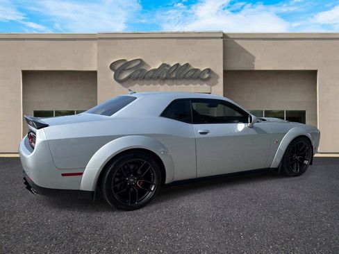 Used 2021 Dodge Challenger R/T Scat Pack RWD image 3