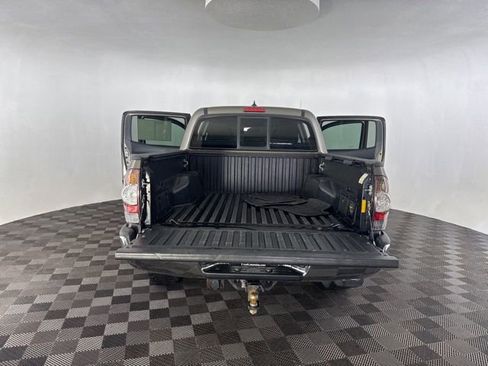 Used 2013 Toyota Tacoma 4x4 Double Cab image 17