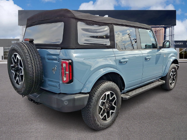 Used 2021 Ford Bronco Outer Banks AWD/4WD image 6