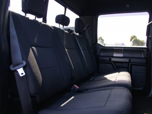 Used 2018 Ford F150 XLT w/ Equipment Group 302A Luxury AWD/4WD image 27