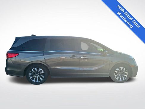 Used 2021 Honda Odyssey EX-L image 2