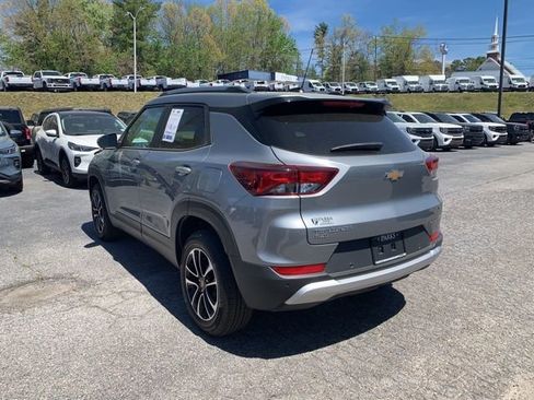 Used 2026 Chevrolet TrailBlazer LT w/ Driver Confidence Package image 6