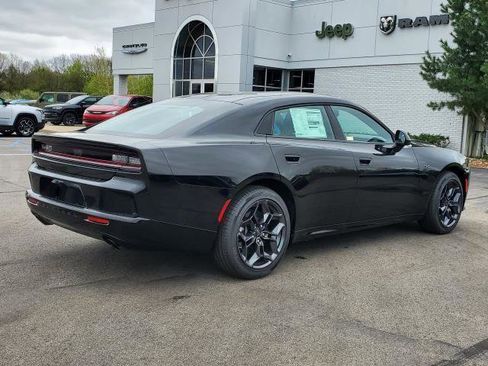 New 2026 Dodge Charger GT w/ Blacktop Package AWD/4WD image 3
