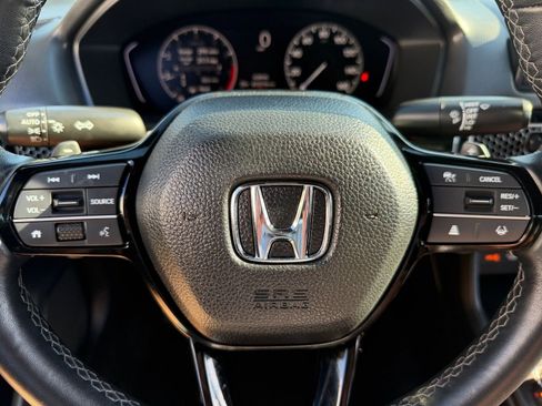 Used 2025 Honda Civic Sport image 25