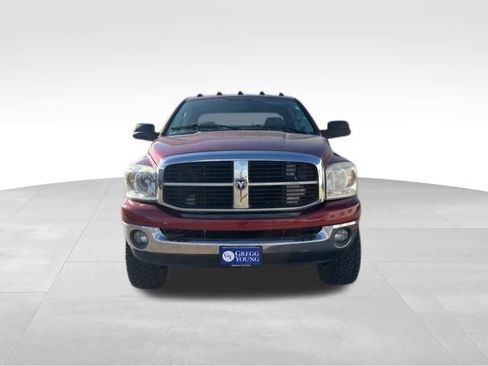 Used 2007 Dodge Ram 2500 Truck SLT image 3
