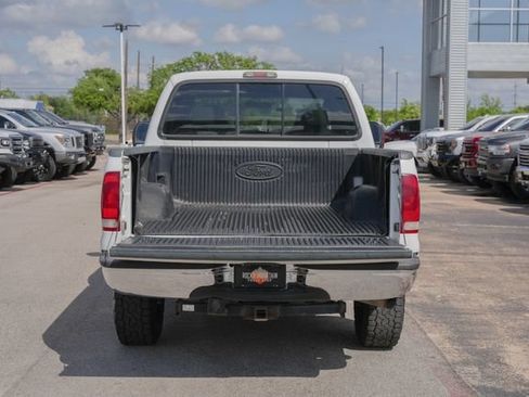 Used 2006 Ford F250 XLT AWD/4WD image 10