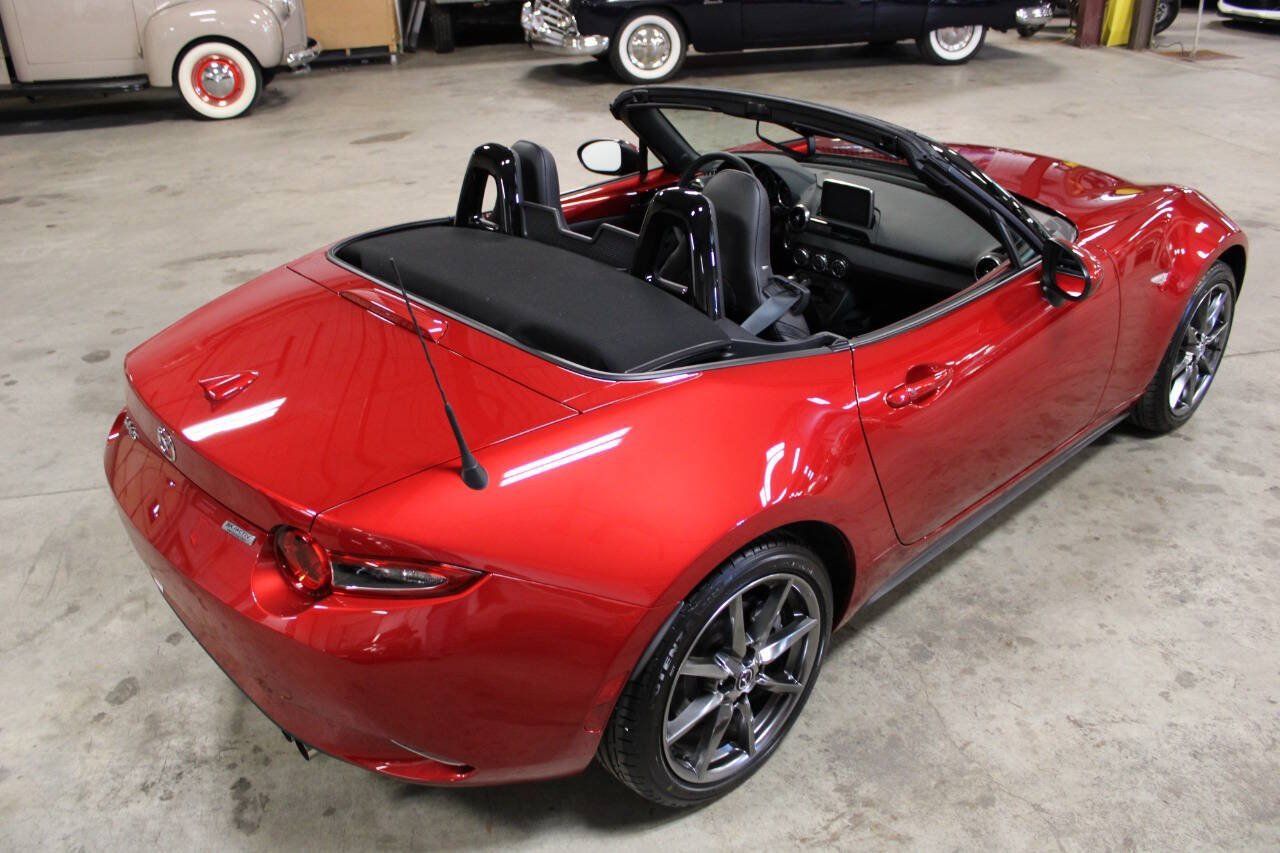Used 2016 MAZDA MX-5 Miata Grand Touring RWD image 30
