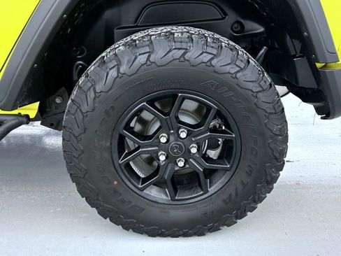 Certified 2024 Jeep Wrangler Willys image 22