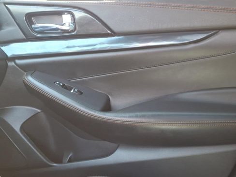 Used 2019 Nissan Maxima SR w/ Premium Package FWD image 23