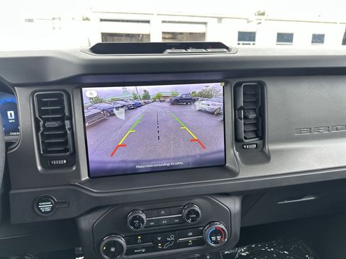 Used 2025 Ford Bronco 4-Door AWD/4WD image 27