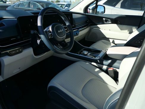 New 2026 Kia Carnival SX Prestige image 10