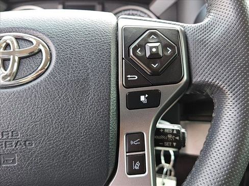 Used 2019 Toyota Tacoma SR5 RWD image 26