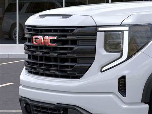 New 2025 GMC Sierra 1500 Elevation image 13