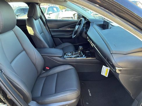 Used 2025 MAZDA CX-30 AWD 2.5 S w/ Preferred Package image 35