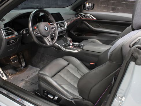 Used 2022 BMW M4 xDrive Competition image 42