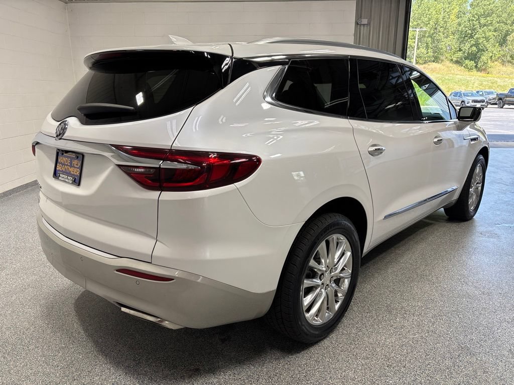 Used 2021 Buick Enclave Premium w/ Surround and Sites Package AWD/4WD image 7