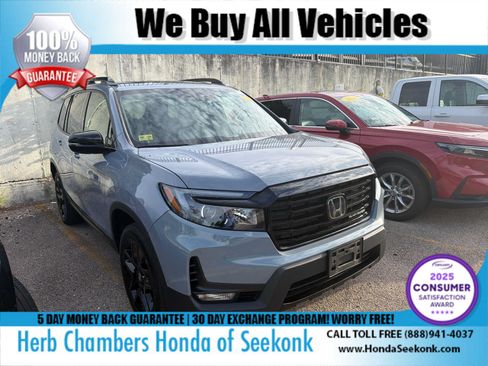 Used 2024 Honda Passport Black Edition image 10