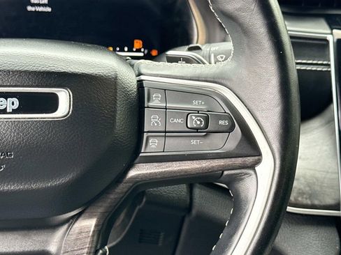 Used 2021 Jeep Grand Cherokee L Limited image 9