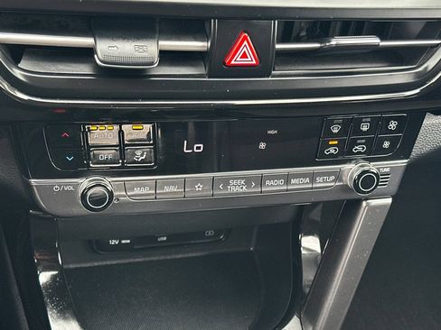 Used 2024 Kia Seltos X-Line AWD/4WD image 21