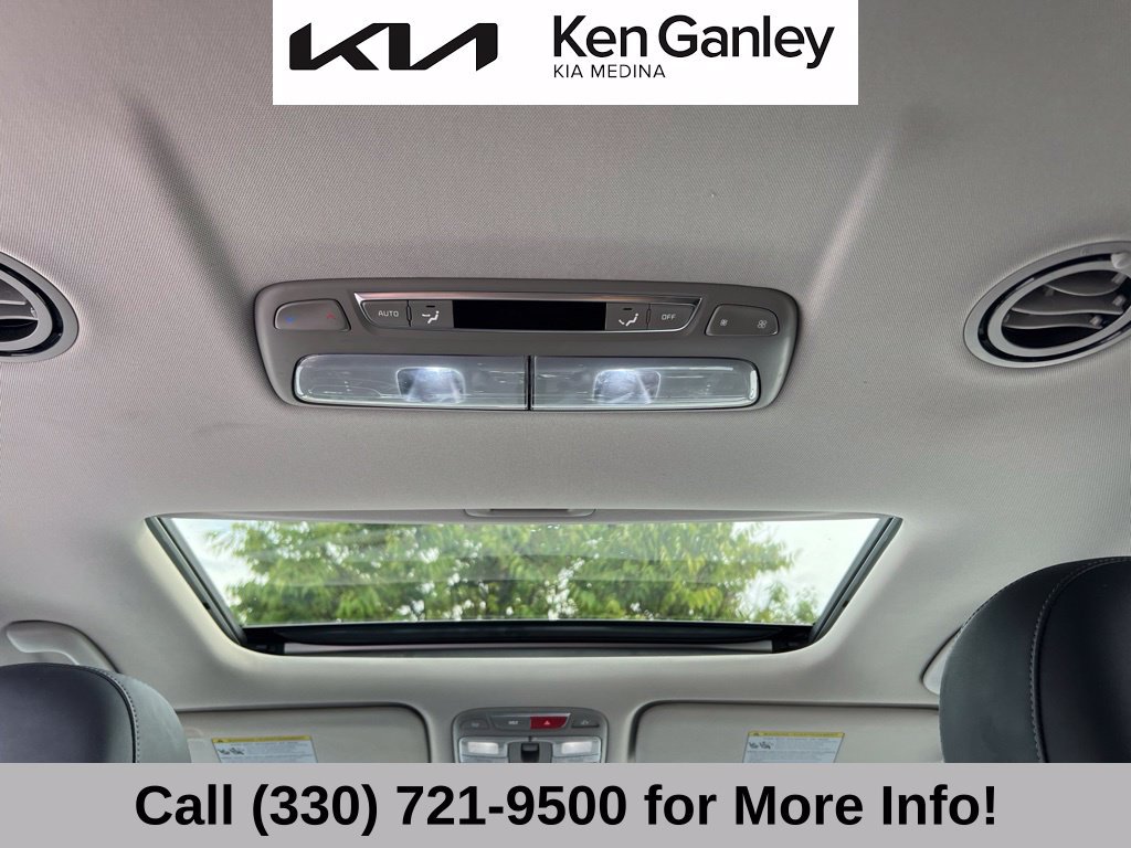 Certified 2024 Kia Telluride S w/ S Sunroof Package AWD/4WD image 44