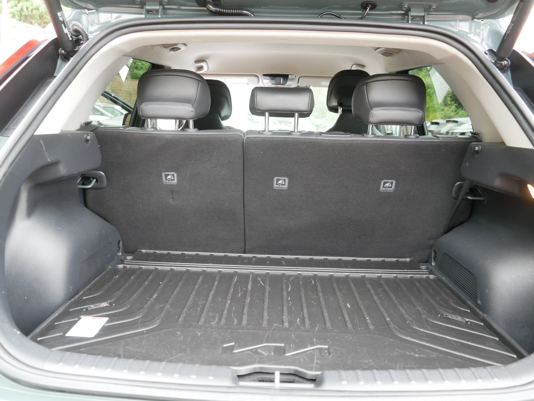 Certified 2023 Kia Niro Wind w/ Wind Preserve Package FWD image 18