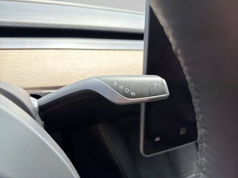 Used 2023 Tesla Model 3 Standard Range RWD image 15