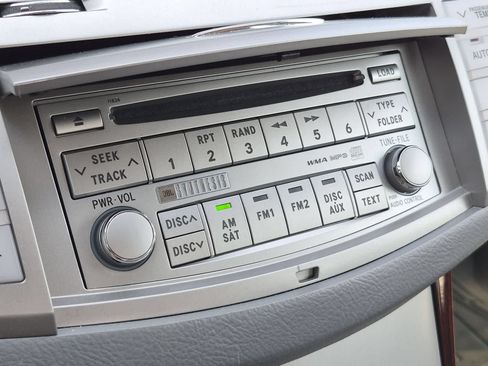 Used 2008 Toyota Avalon XLS FWD image 30