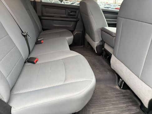 Used 2019 RAM 1500 Express image 44