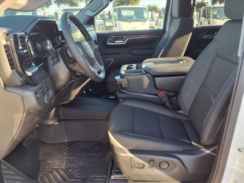 New 2026 Chevrolet Silverado 1500 LT Trail Boss image 6