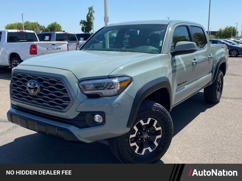 Certified 2023 Toyota Tacoma TRD Off-Road AWD/4WD image 1