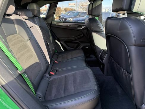 Used 2023 Porsche Macan GTS image 18