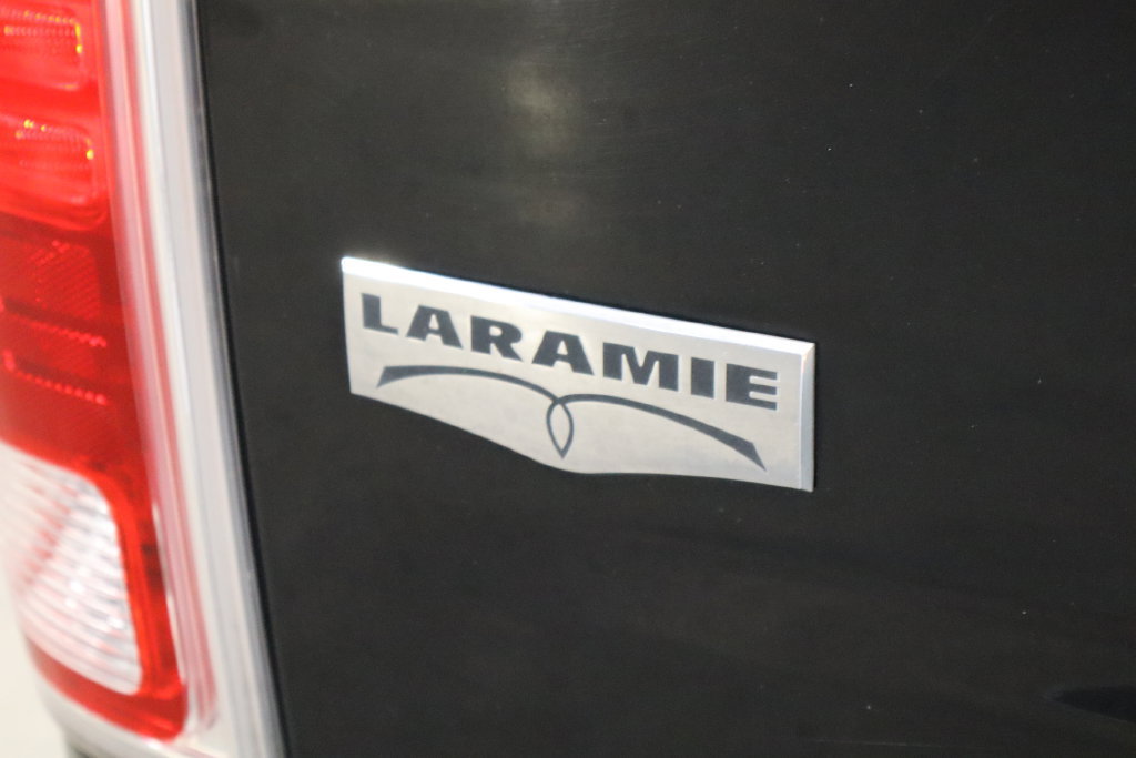 Used 2015 RAM 2500 Laramie AWD/4WD image 40