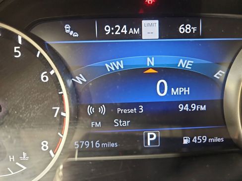 Used 2021 Nissan Murano Platinum w/ Cargo Package AWD/4WD image 17